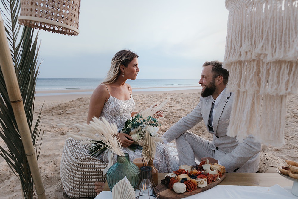 Beach Table Sweetheart Decor Praia da Luz Wedding OydinMei