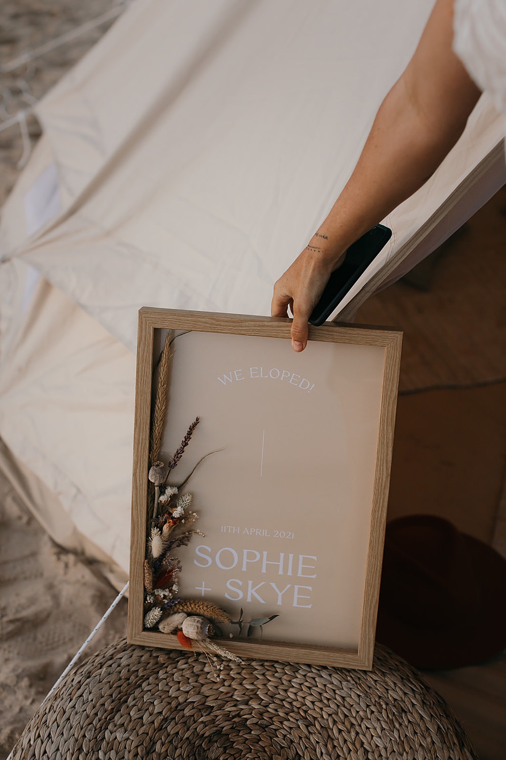 Pink Sign Dried Flowers Praia da Luz Wedding OydinMei