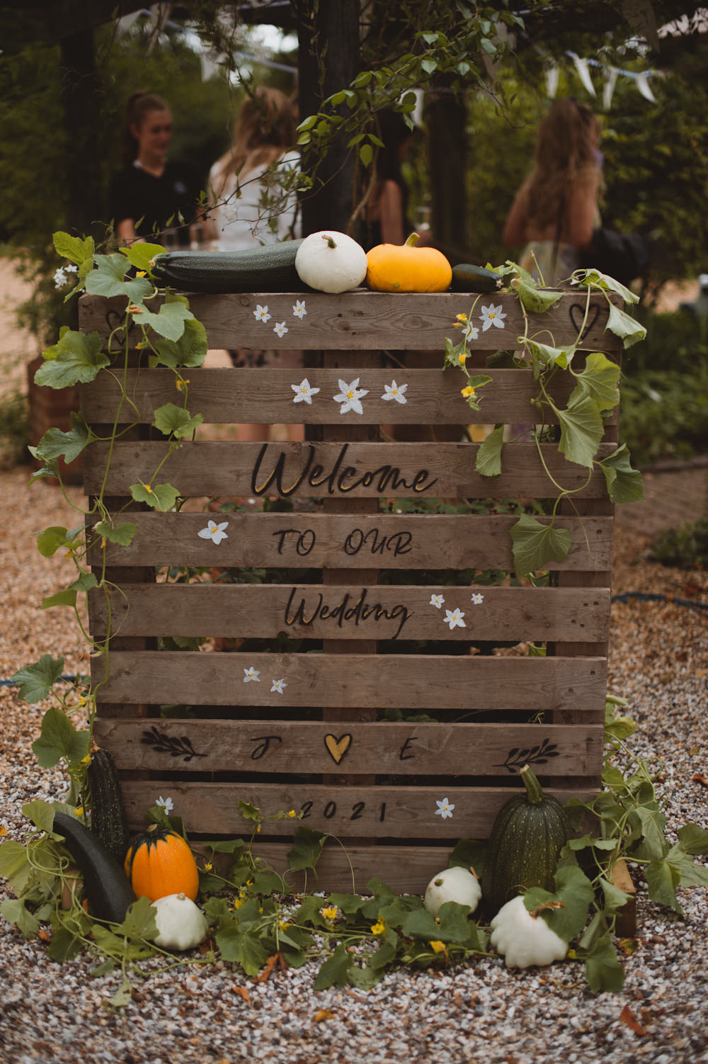 Wooden Pallet Sign Welcome Ivy Pumpkins Riverside Buckinghamshire Wedding Sasha Weddings