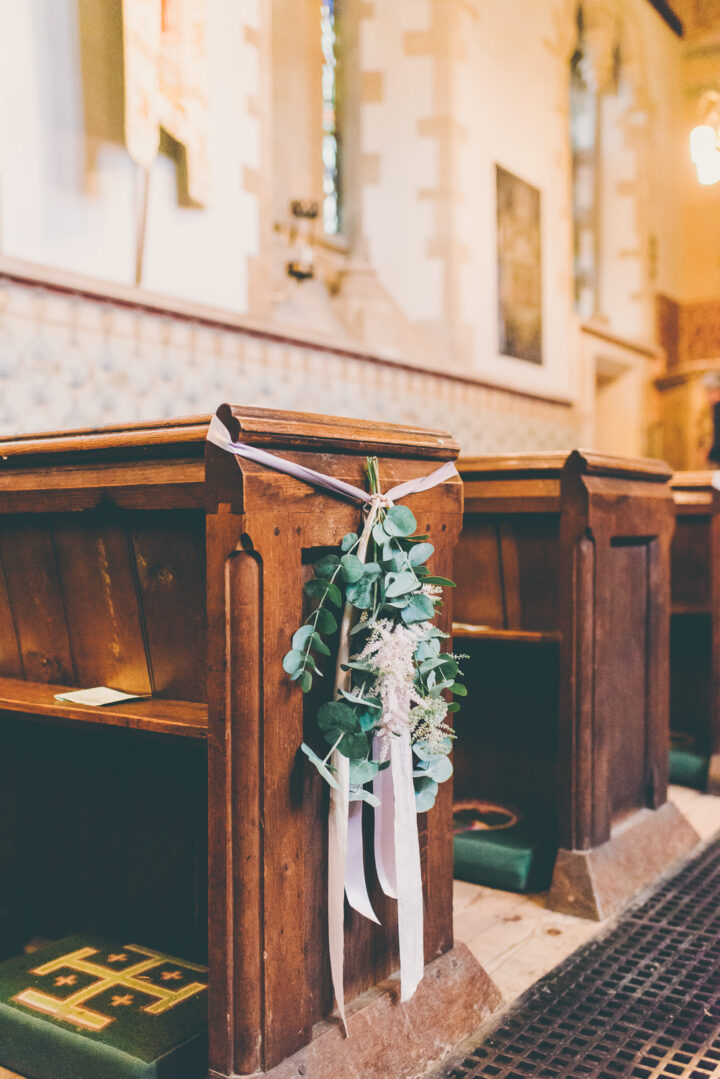 Wedding Flowers Church Pew Larissa Joice Photography