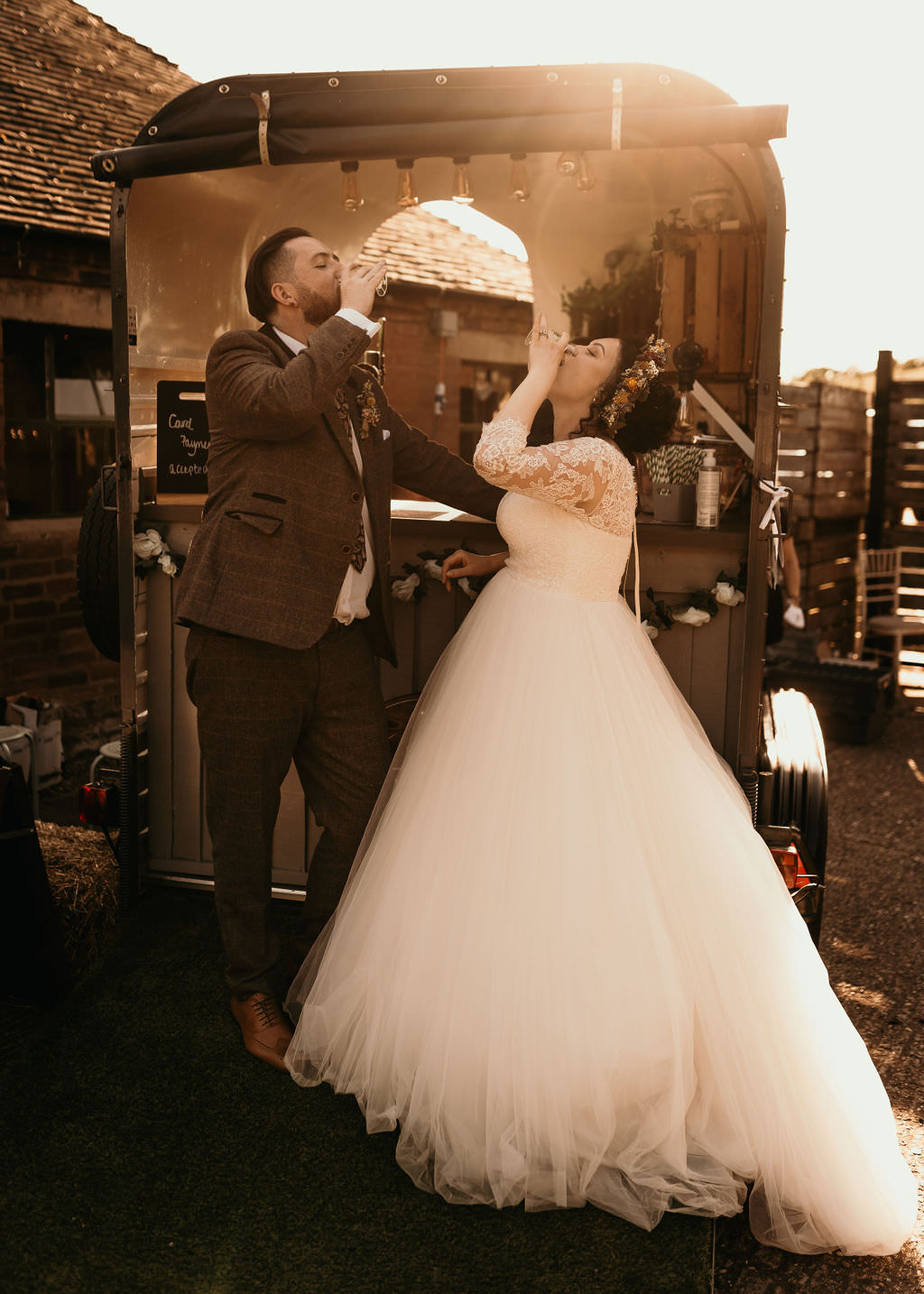 Horsebox Bar West Midlands Barn Wedding Photos By Hash