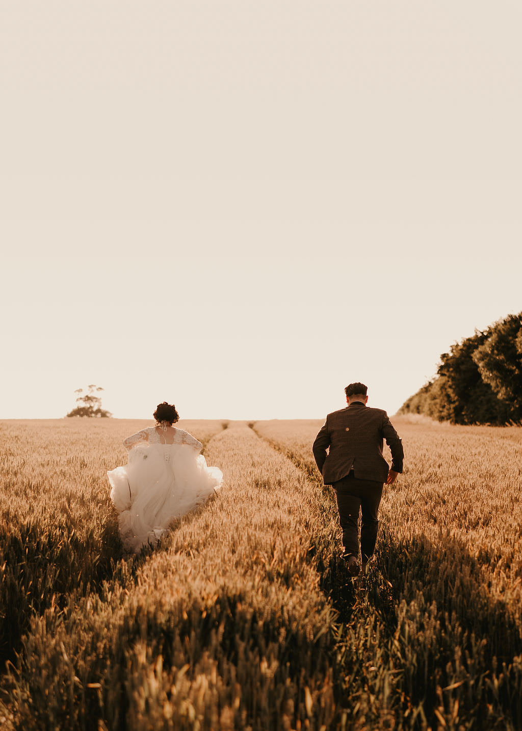 West Midlands Barn Wedding Photos By Hash