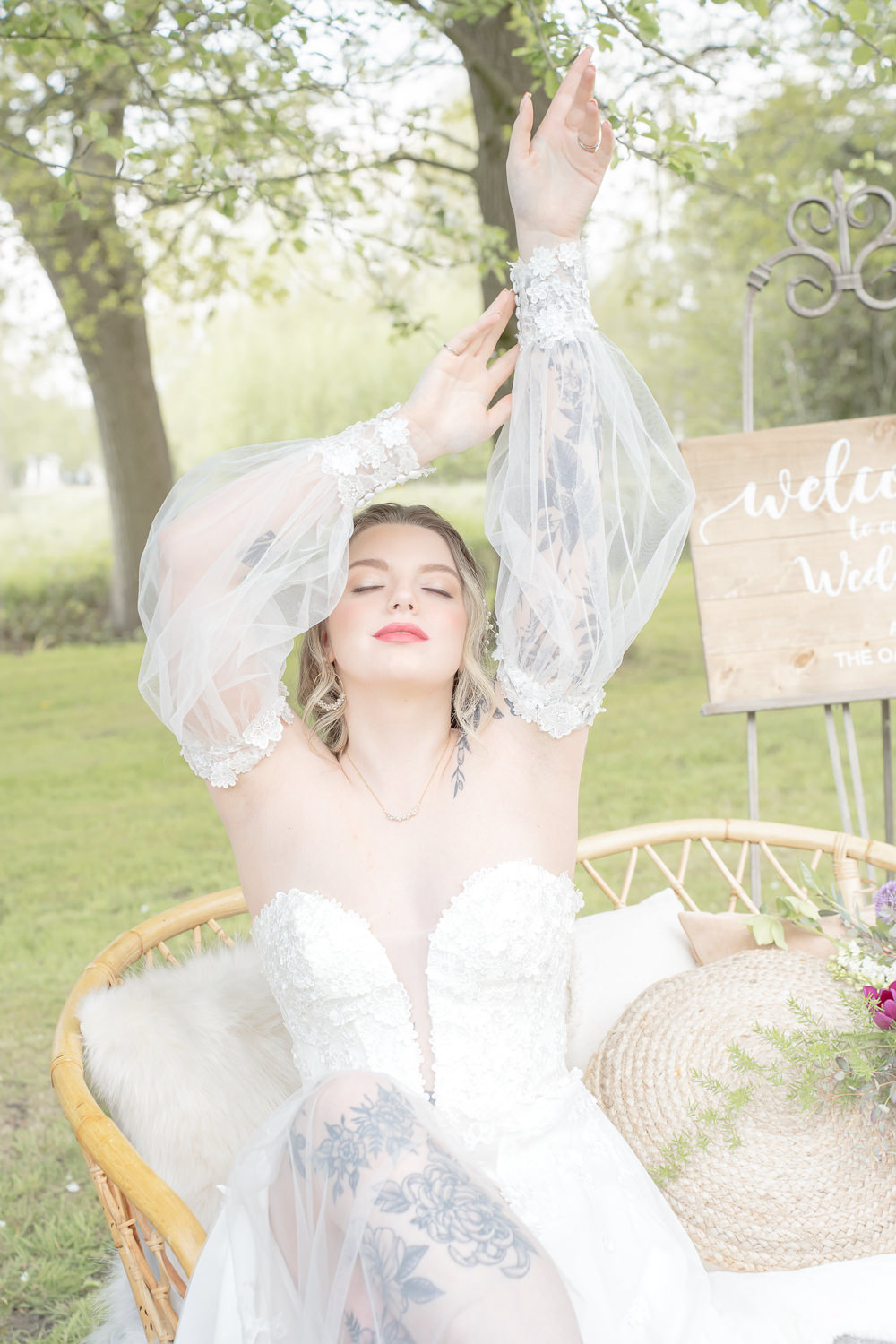 Dress Gown Bride Bridal Tulle Detachable Sleeves Boho Fairytale Wedding With Love Rose Photography