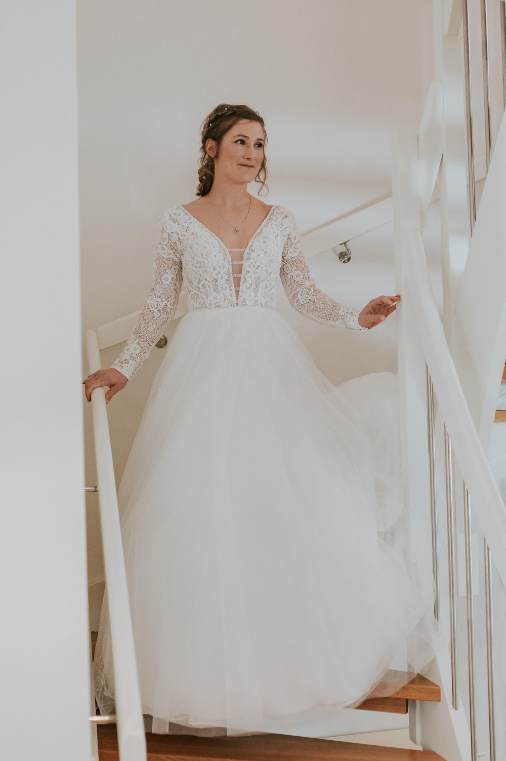 Lace Long Sleeve Backless Dress Gown Bride Bridal Tulle Skirt Igloo Hotel Wedding TS Foto Design