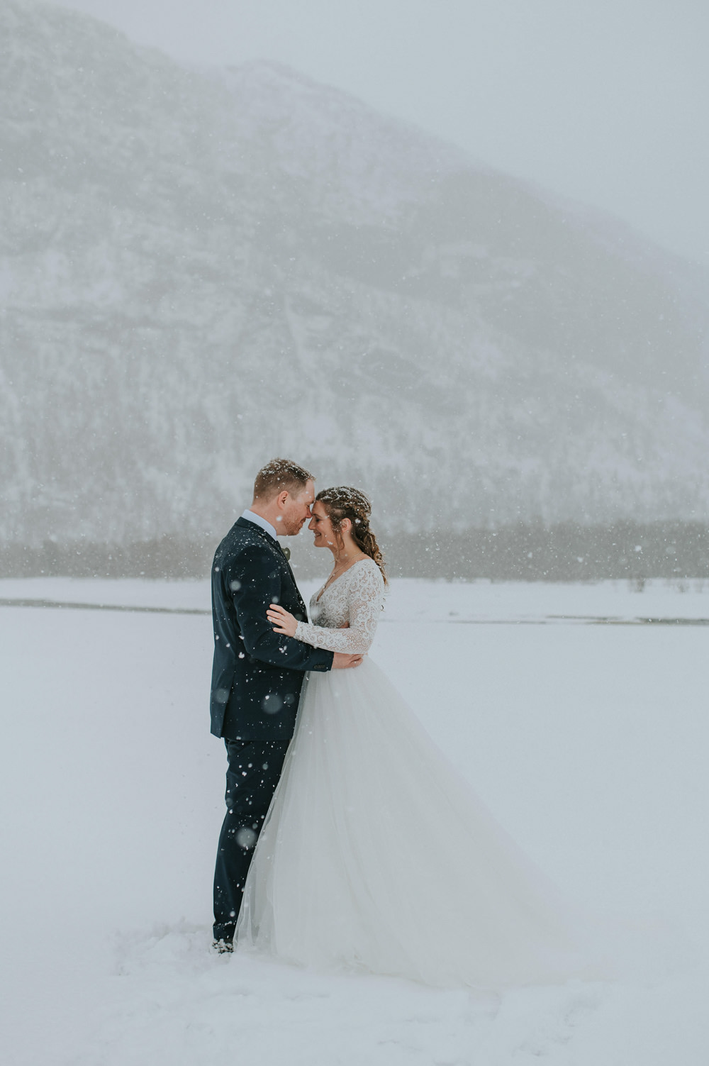 Snow Igloo Hotel Wedding TS Foto Design