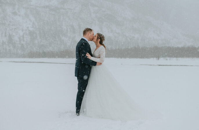 Ice Hotel Wedding TS Foto Design
