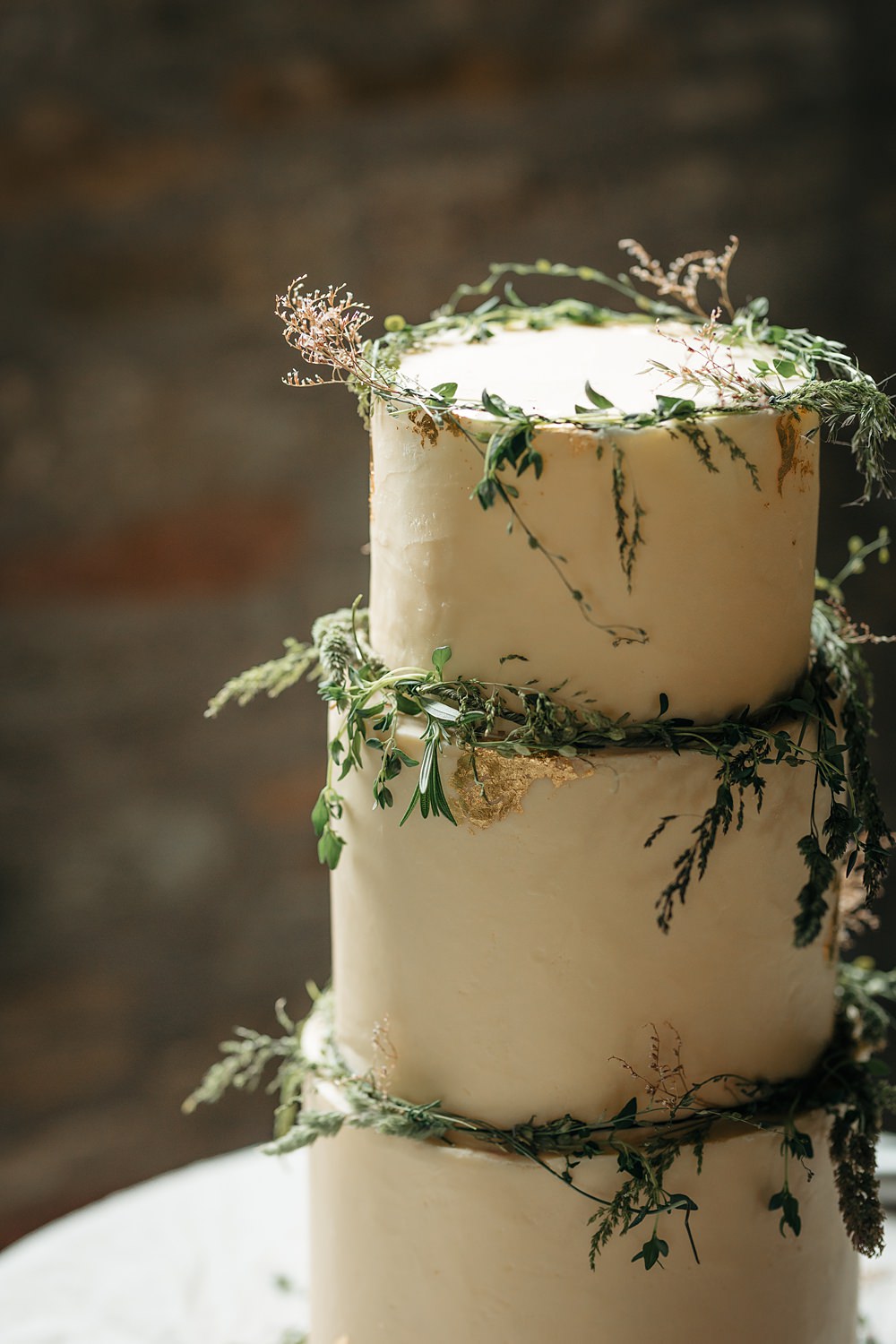 Buttercream Cake Gold Greenery Apricot Wedding Ideas Gem Hicks Photography