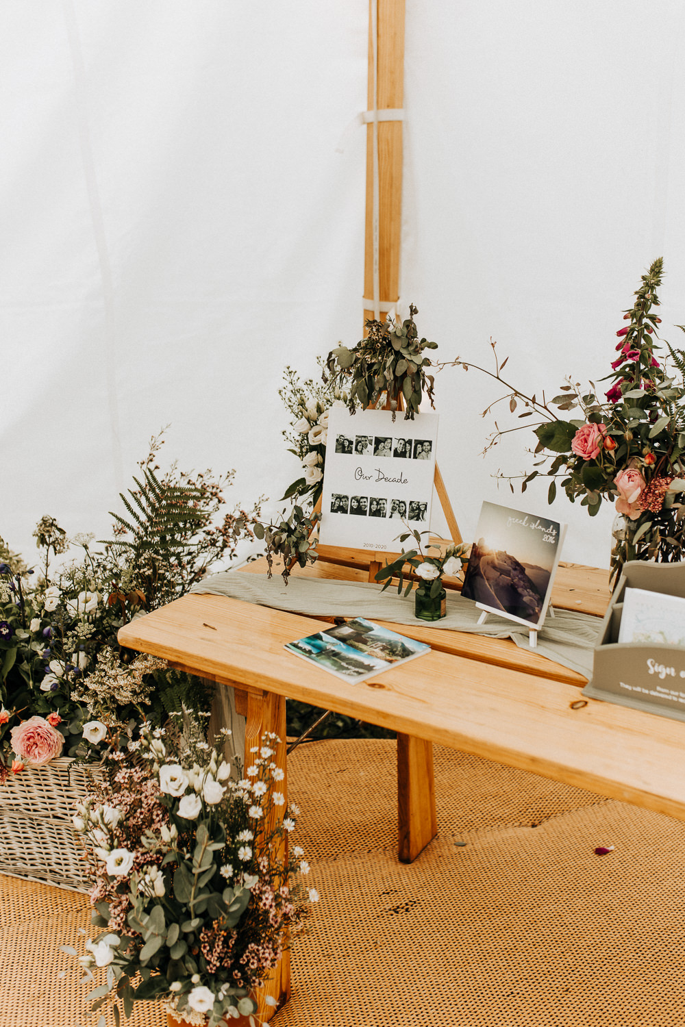 Photo Decor Elford Hall Garden Wedding Wyldbee
