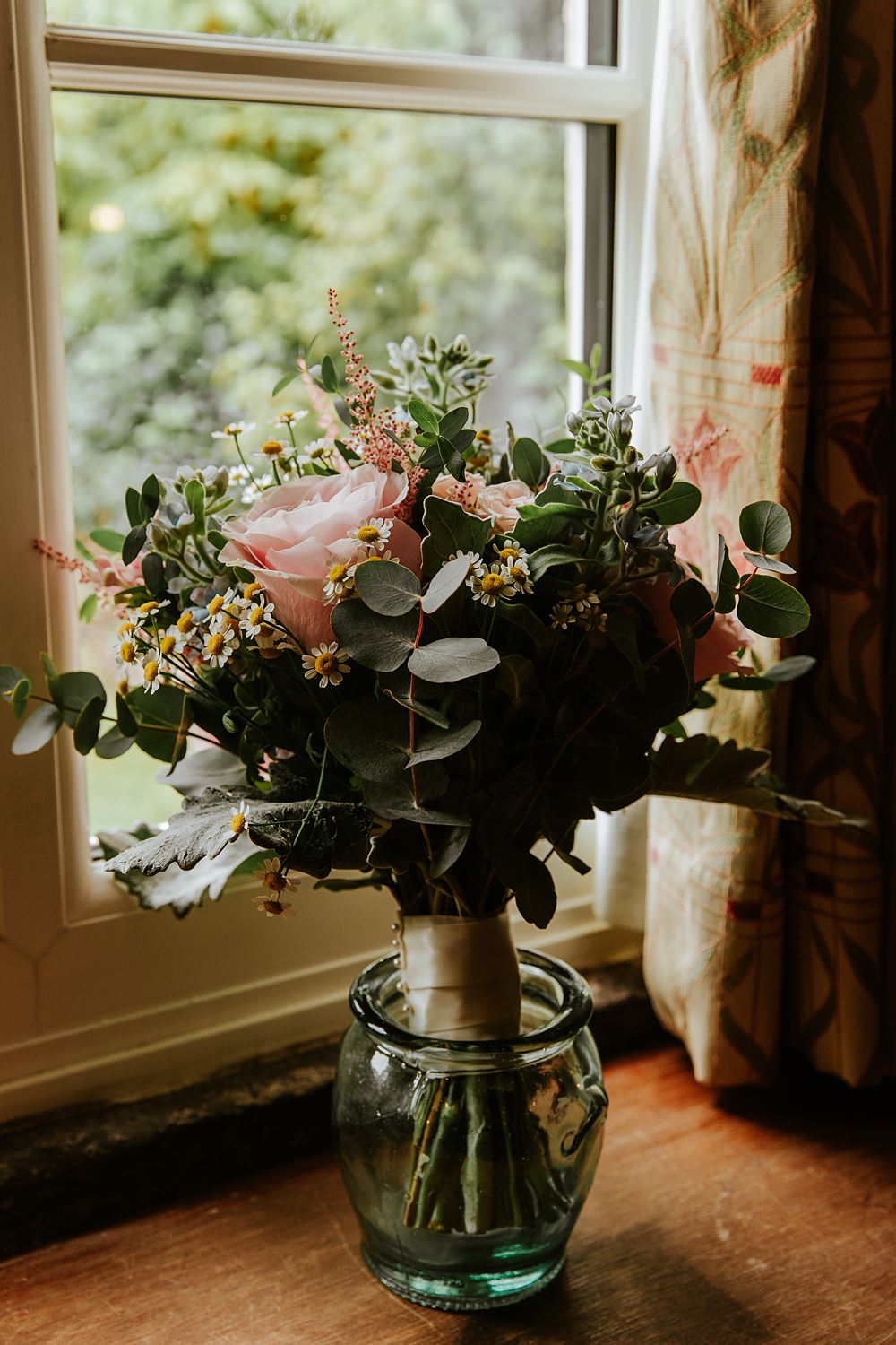 Bouquet Flowers Bride Bridal Pink Rose Daisy Wax Flower Low Hall The Lakes Wedding Maddie Farris Photography