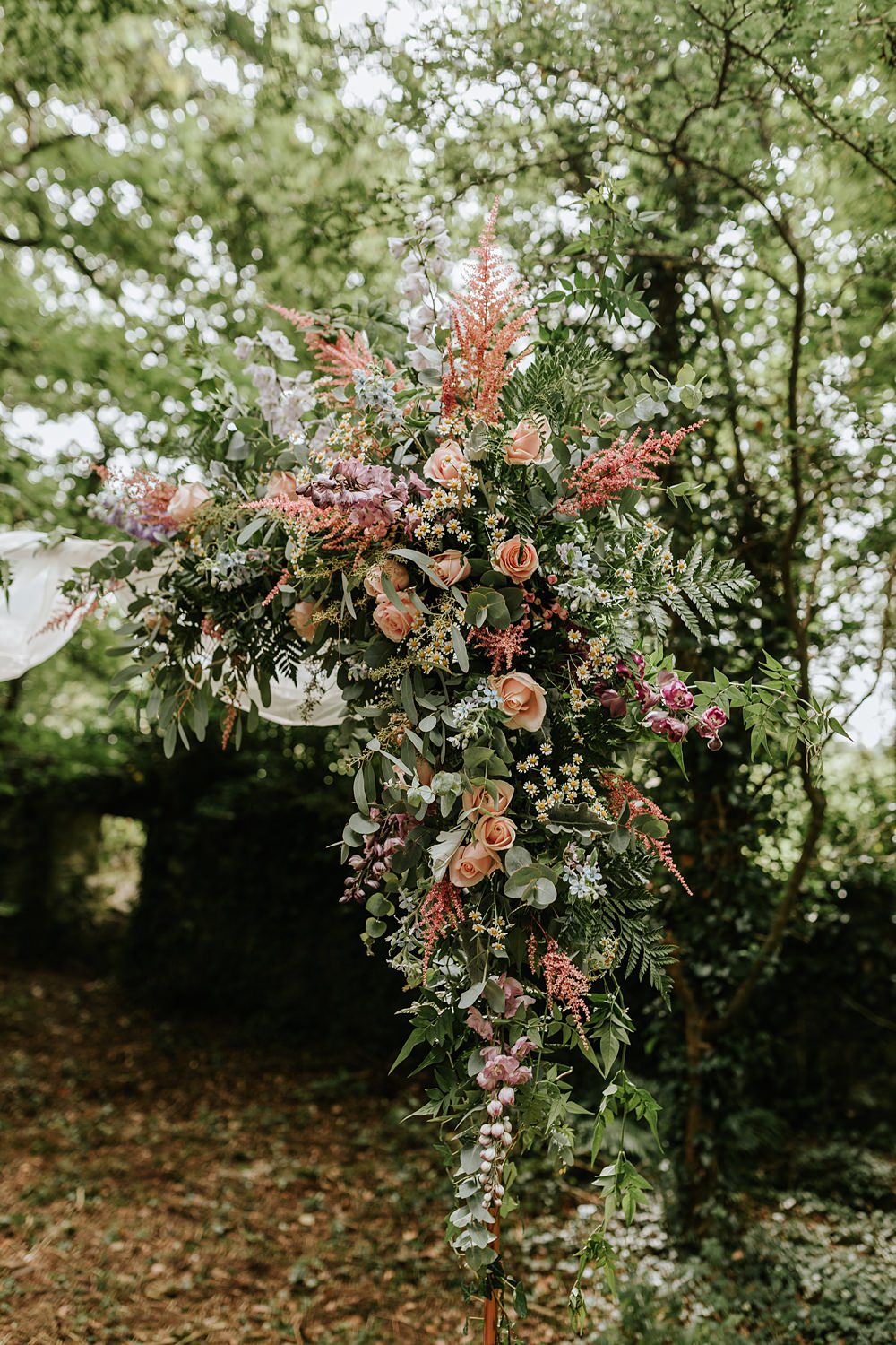 Flowers Pink Rose Daisy Wax Flower Low Hall The Lakes Wedding Maddie Farris Photography