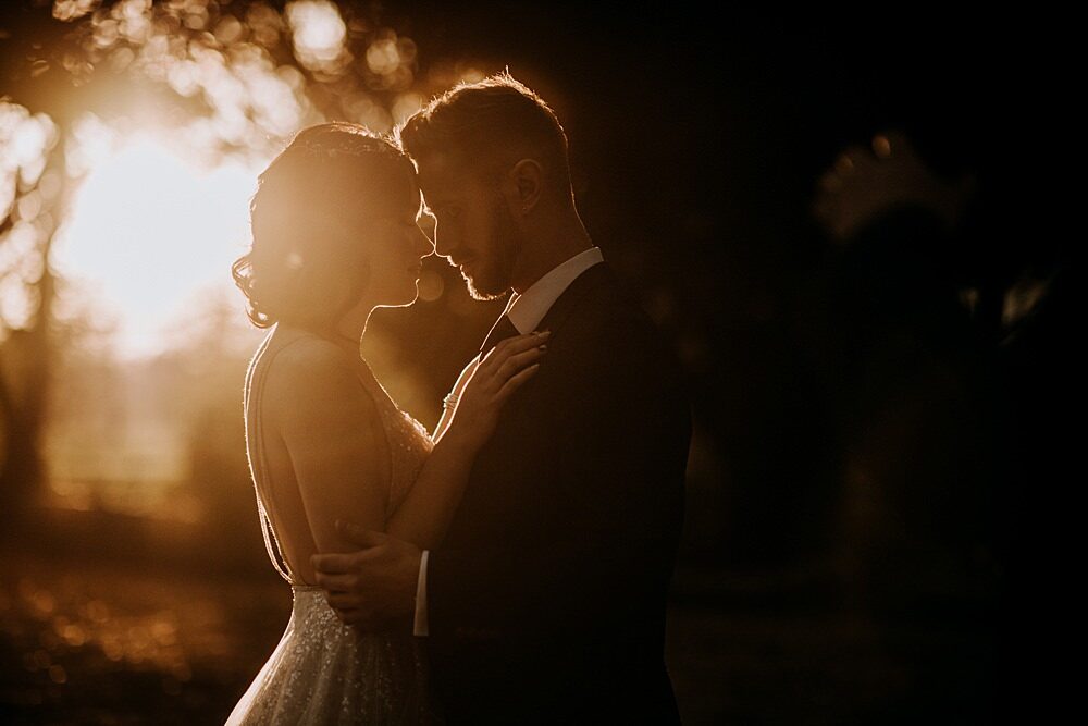 Key Differences That Matter With Wedding Photography Budgets
 thumbnail