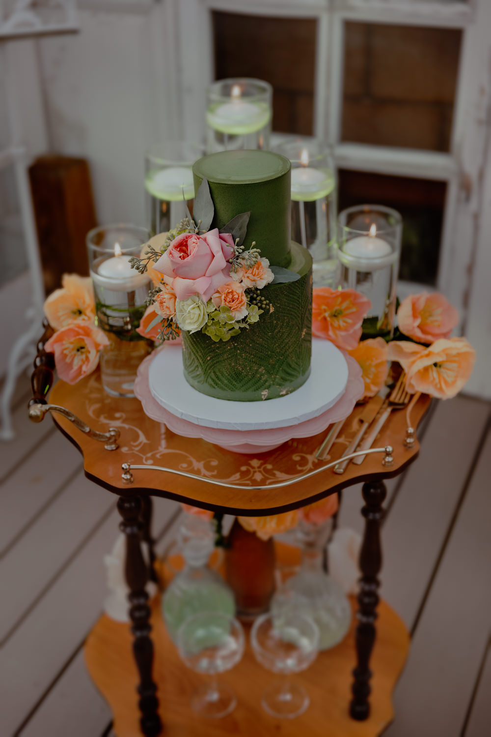 Green Cake Peach Flowers Wizard Oz Emerald City Wedding Claire Gutierrez Photography