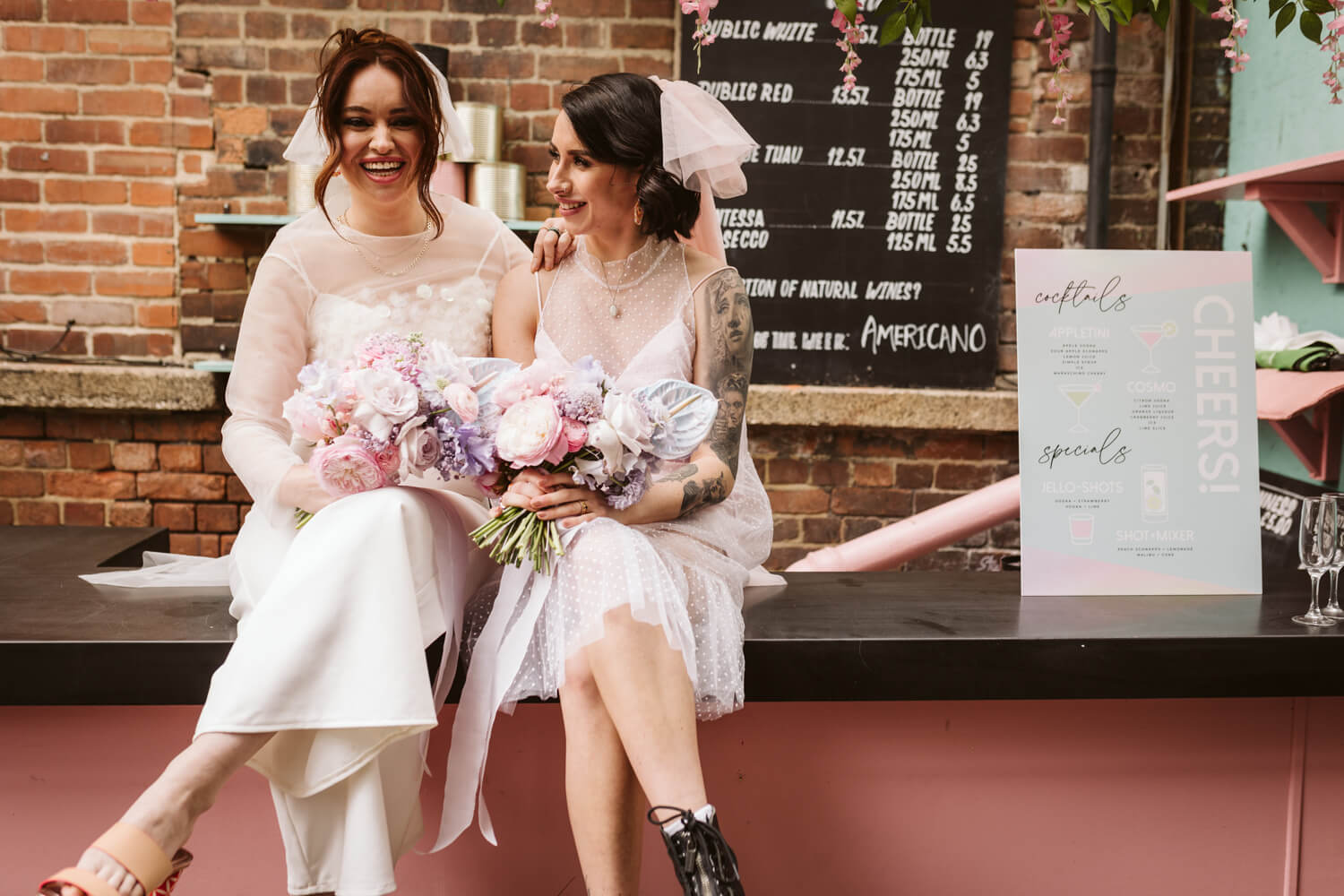 90s Wedding Ideas Hannah Brooke Photography