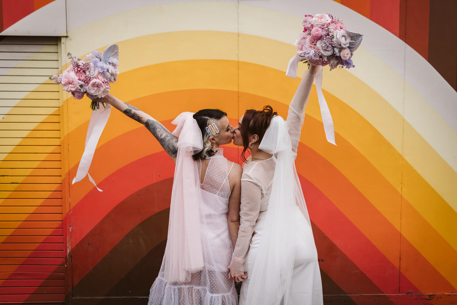 90s Wedding Ideas Hannah Brooke Photography