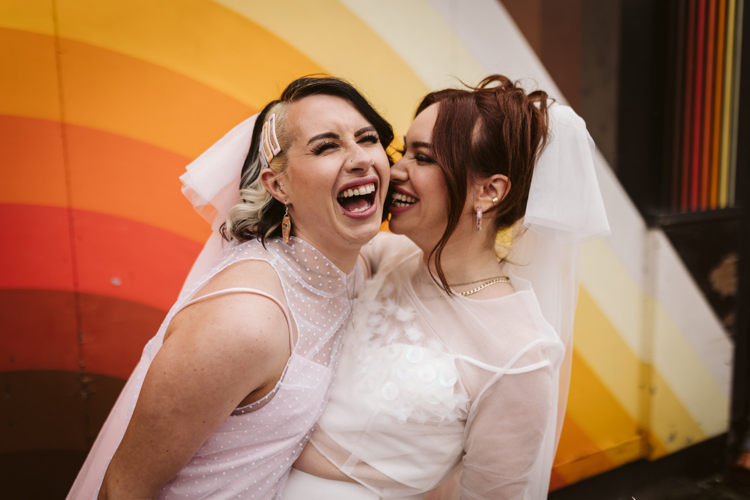 90s Wedding Ideas Hannah Brooke Photography