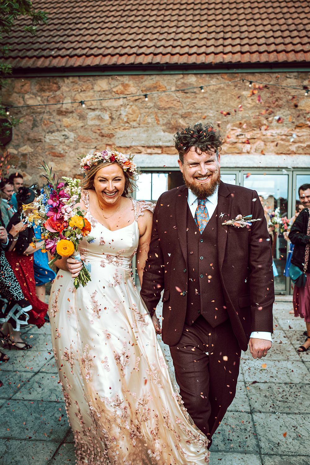 Confetti Throw Alternative Scottish Wedding Northern Aye Photography