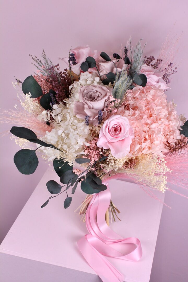 Dried Wedding Bouquet horseshoeflowers