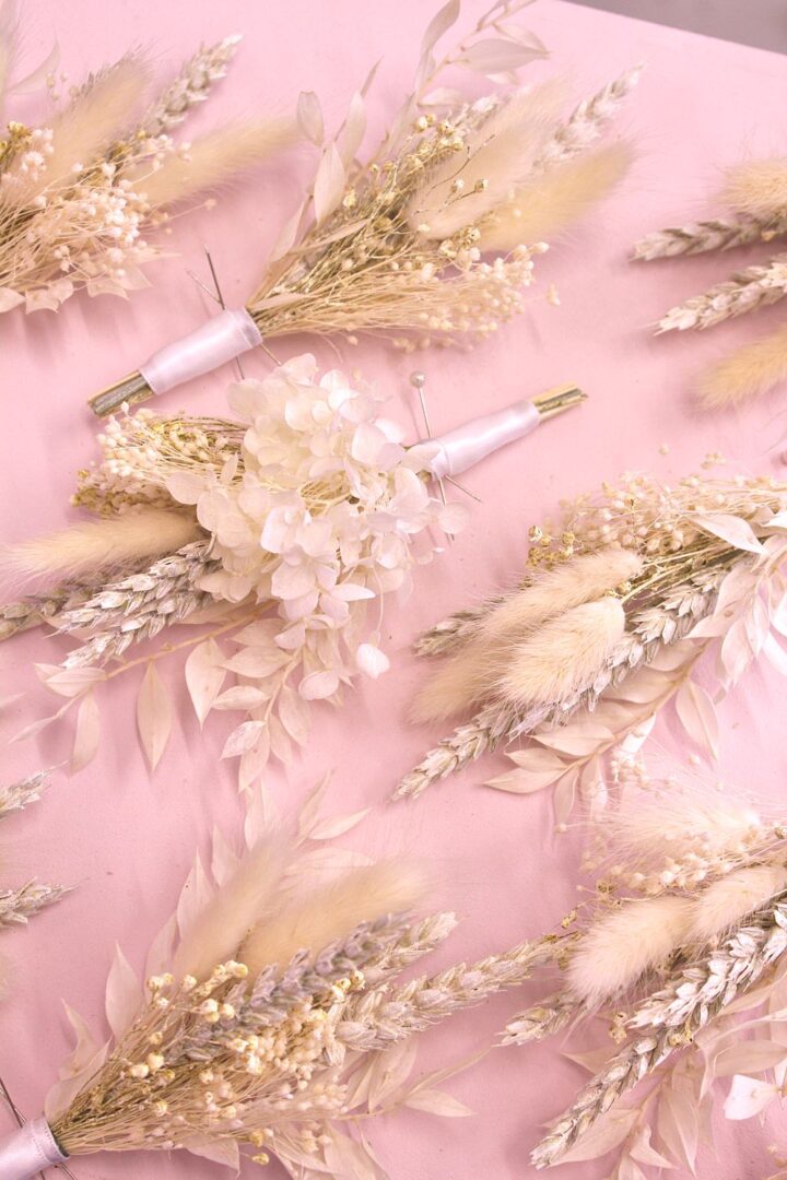 Dried Wedding Buttonhole Flowers horseshoeflowers