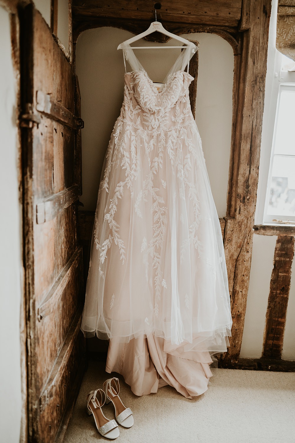 Glitter Tulle Dress Gown Bride Bridal Wtoo Watters Zazzie Off Shoulder Farmhouse Redcoats Wedding Bubear Photography