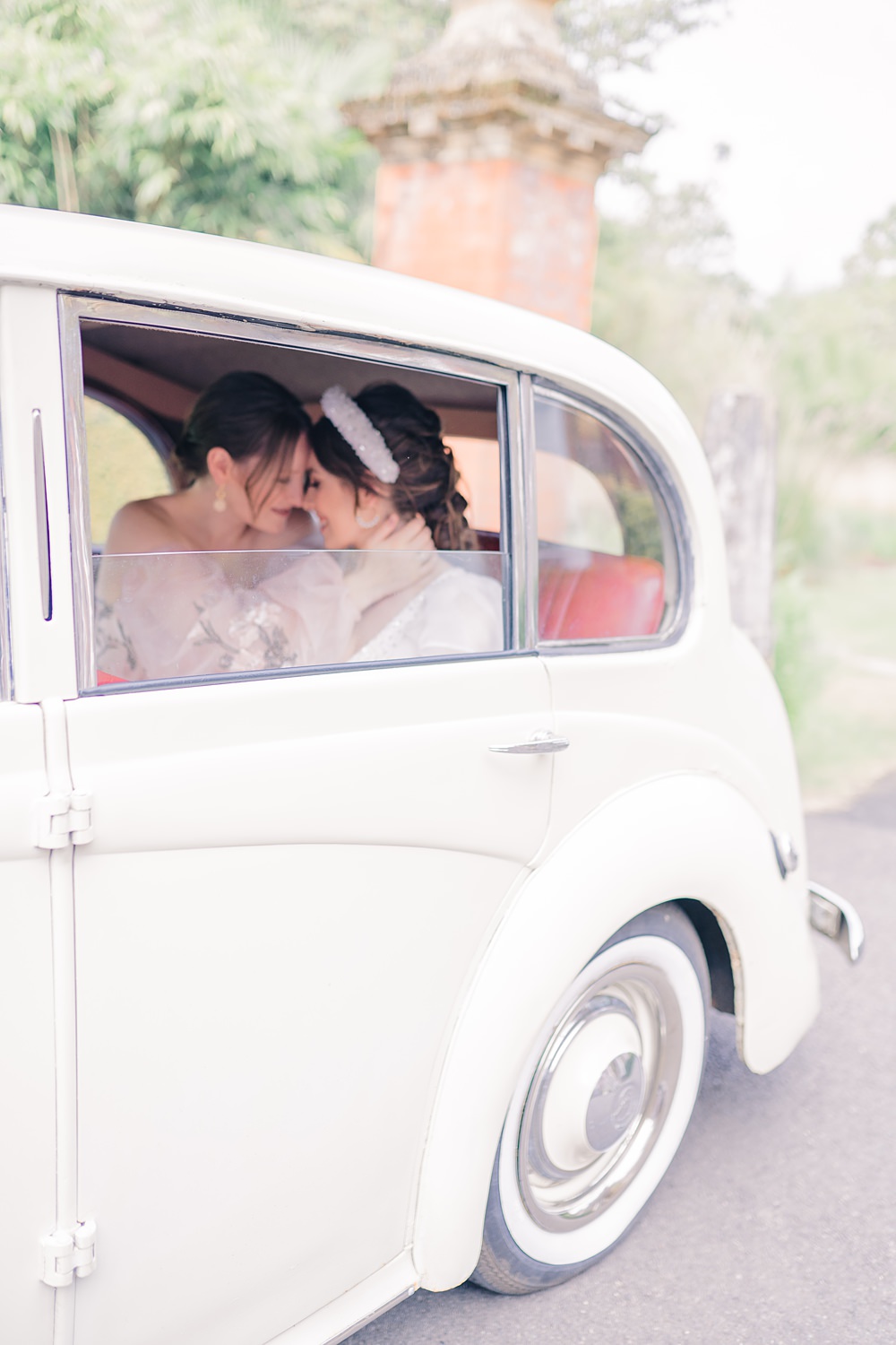 Classic Car Transport Italian Wedding Ideas Paige Mary Photography