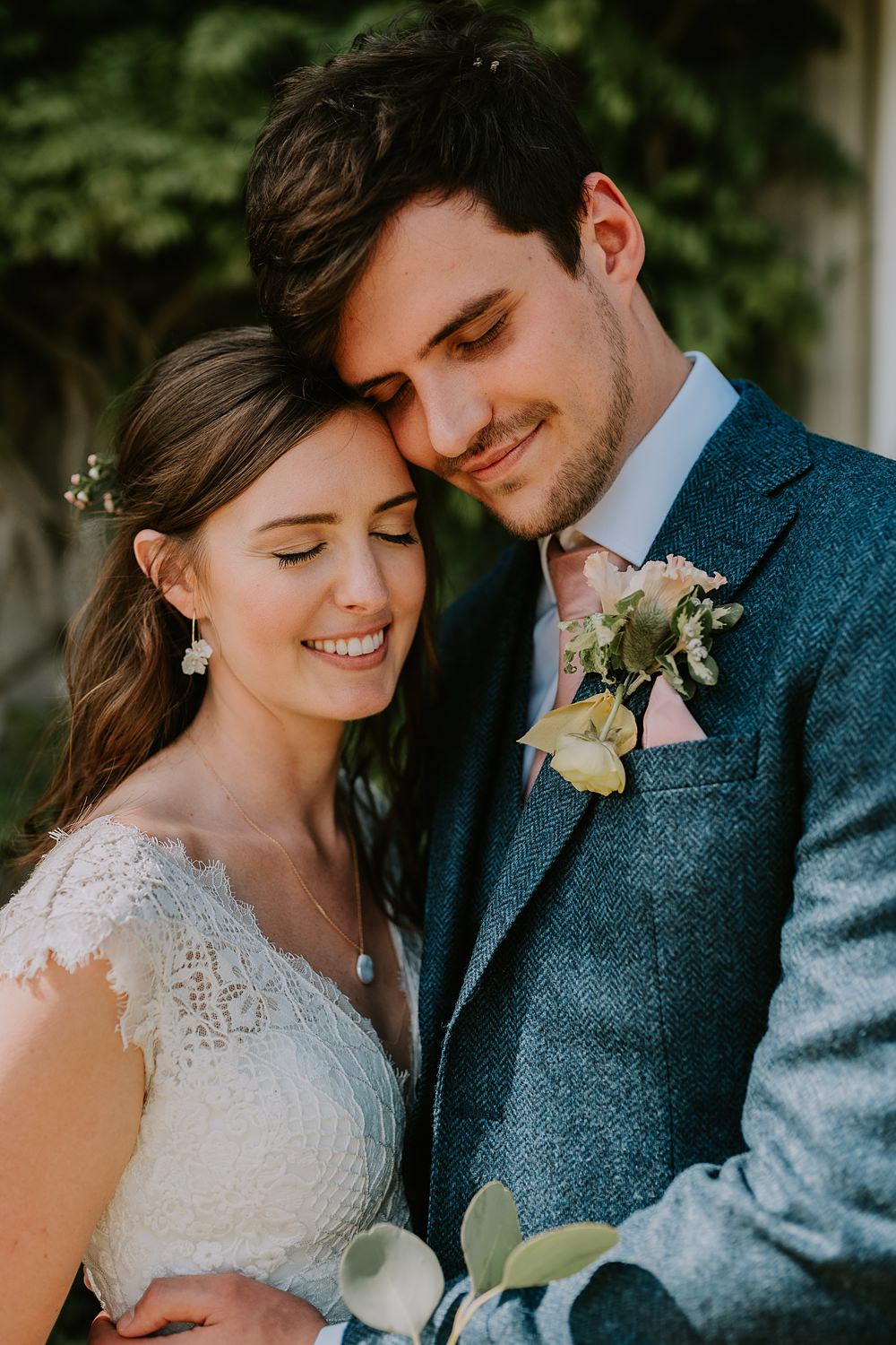 Groom Navy Blue Suit Pink Tie Northbrook Park Wedding Lucy Dracott Photography
