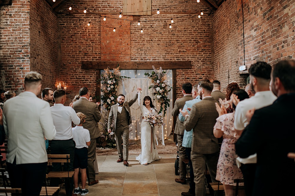 Pampas Grass Barn Wedding Kazooieloki