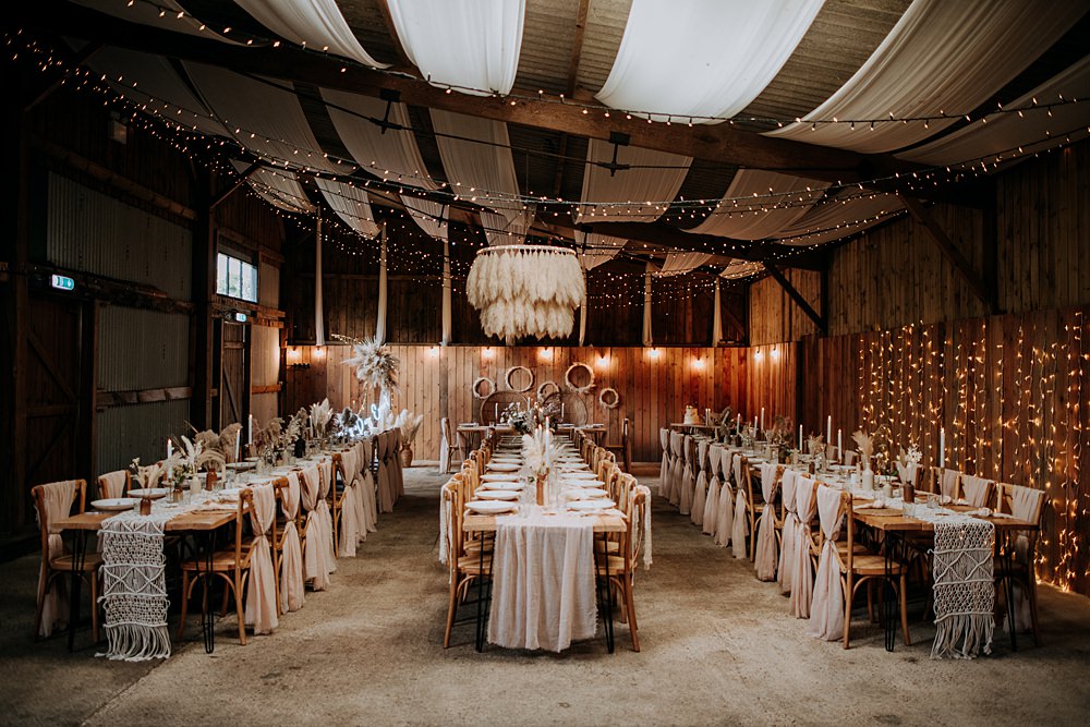 Flower Hoop Drapes Decor Fairy Lights Long Tables Pampas Grass Barn Wedding Kazooieloki