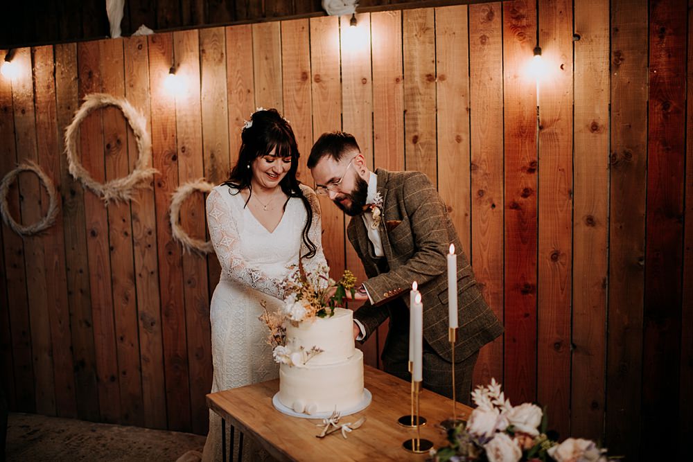 Pampas Grass Barn Wedding Kazooieloki