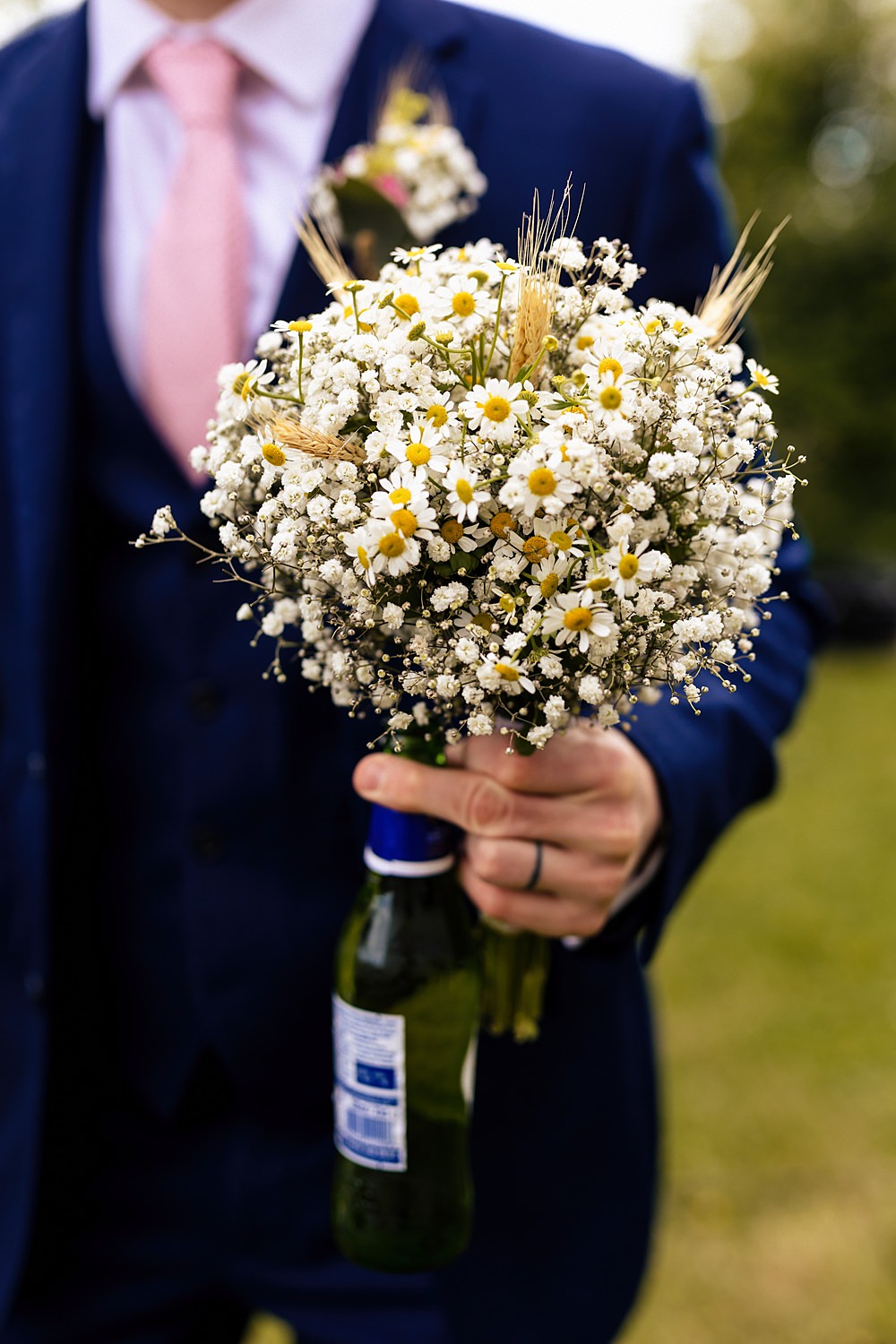 Bouquet Flowers Daisy Wheat Bridesmaid Rushmere Farm Workshops Wedding Jason Williams Photography