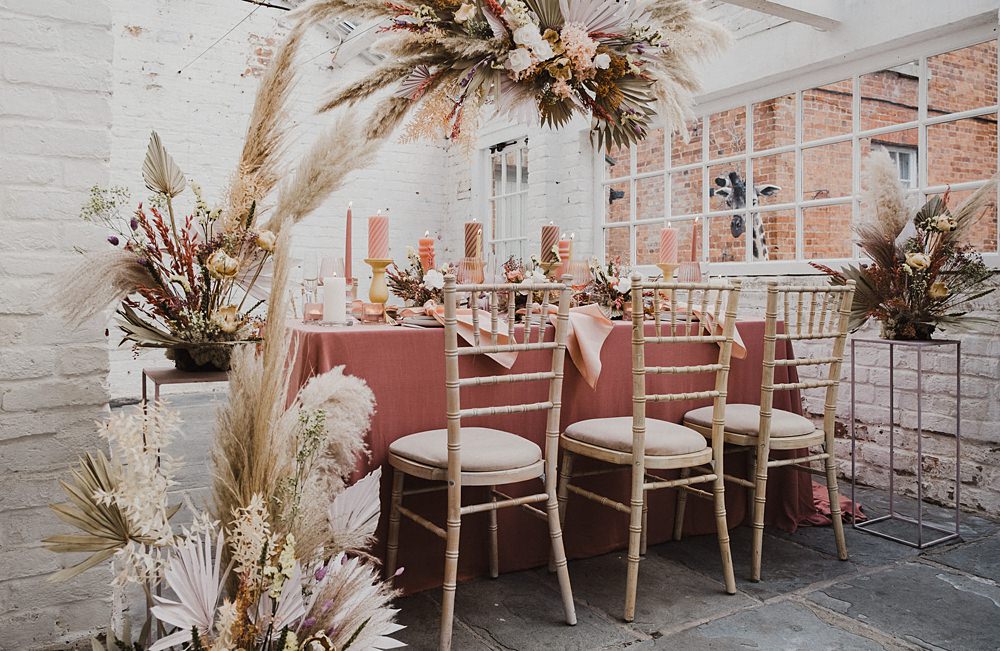 dried flowers weddings stellaphotography