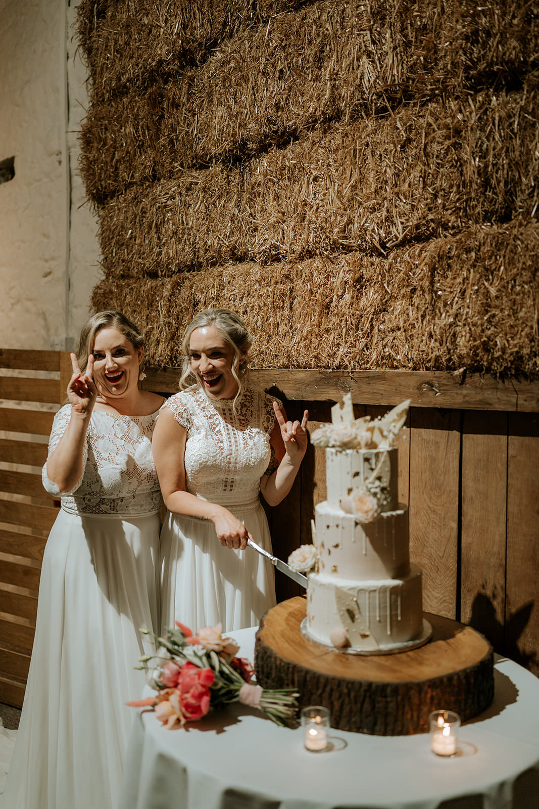 Gold Leaf White Drip Cake Flowers Log Slice Brighton Barn Wedding Kim Williams Weddings