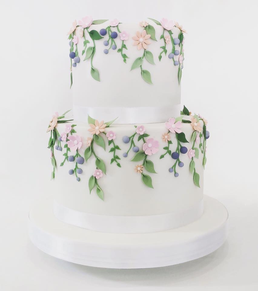 London Wedding Cakes Cakes By Robin