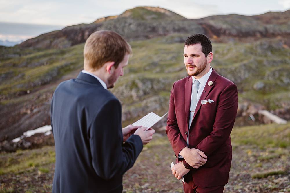 Hiking Elopement Vows and Peaks
