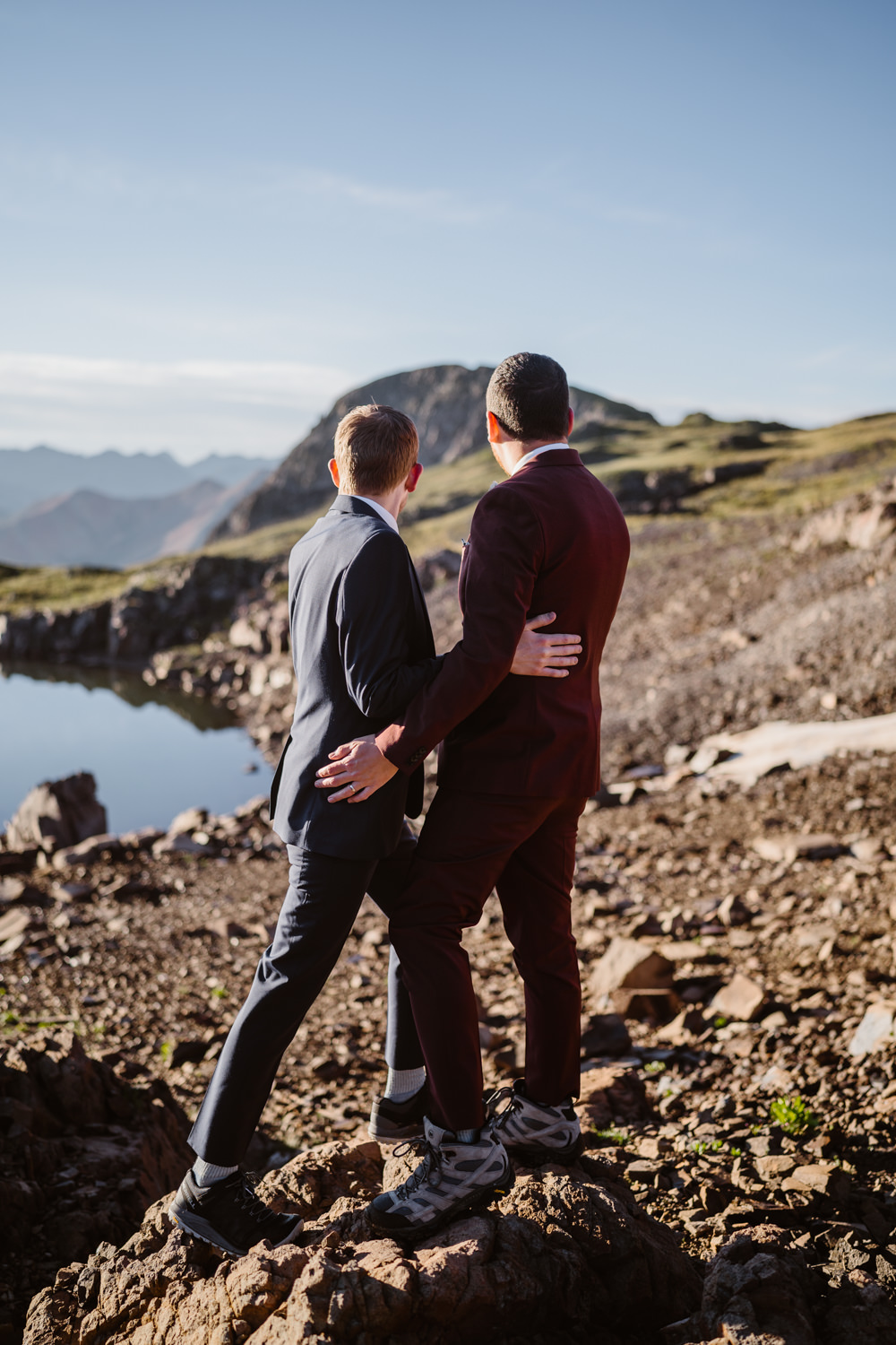 Hiking Elopement Vows and Peaks