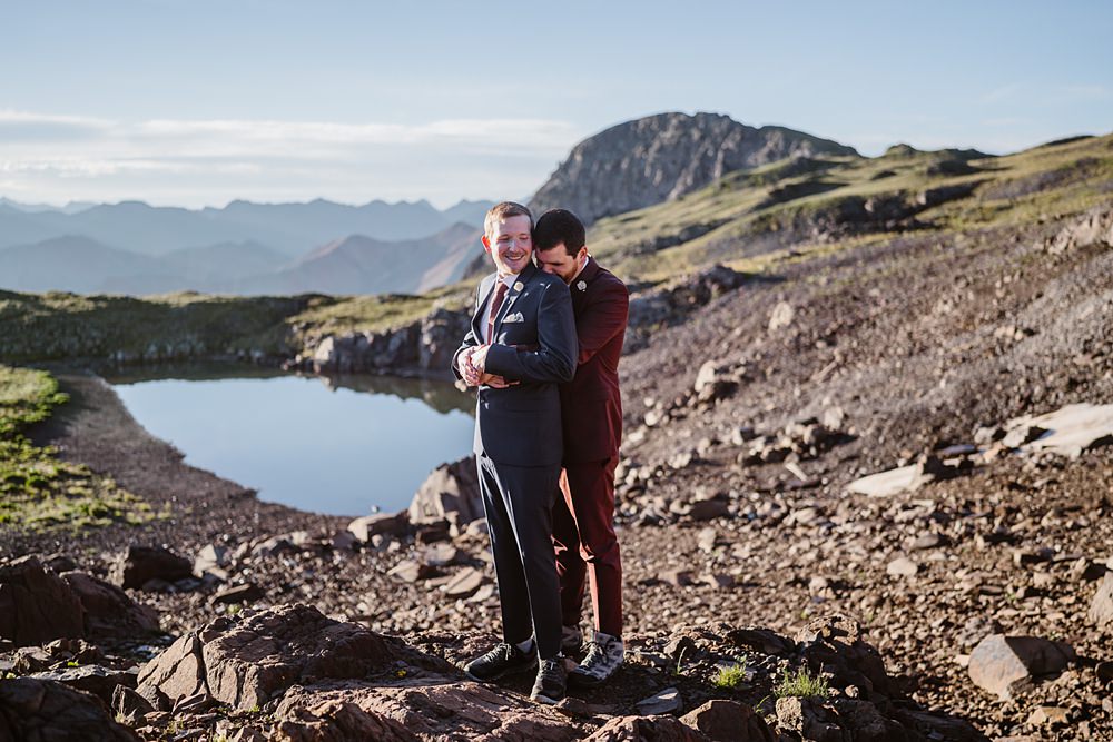 Hiking Elopement Vows and Peaks