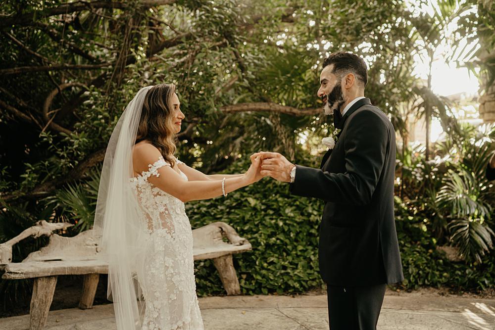 First Look Nizuc Resort Wedding Kape Photography