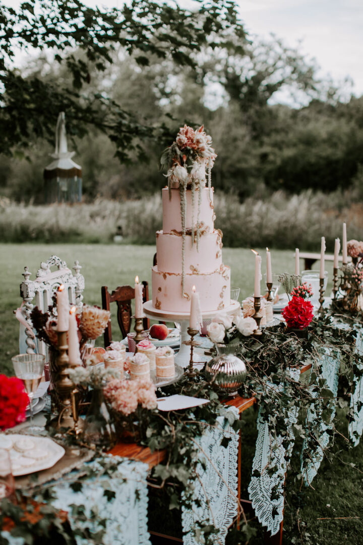 Wedding Table Runner Ideas Vertical Cloths Charlotte Lucy Photography