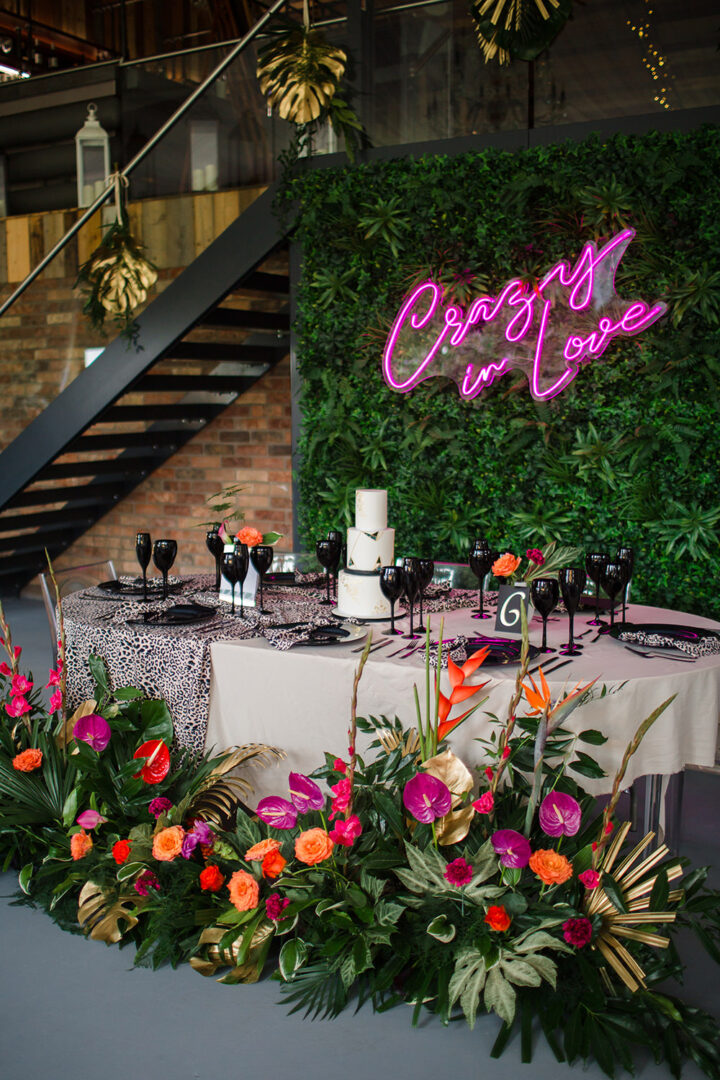 Wedding Table Runner Leopard Idea Terri Pashley Photography