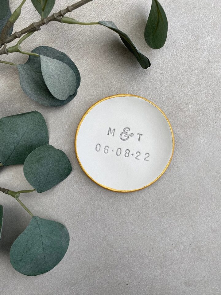 Christmas Present Fiance Ring Dish