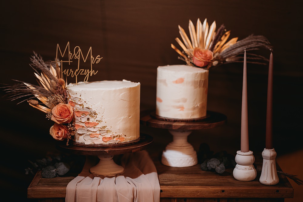 Brushstroke Cake Coral Gold Topper Funfair Festival Wedding Thyme Lane Photography
