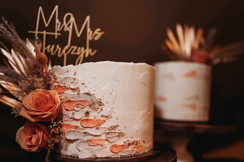 Brushstroke Cake Coral Gold Topper Funfair Festival Wedding Thyme Lane Photography