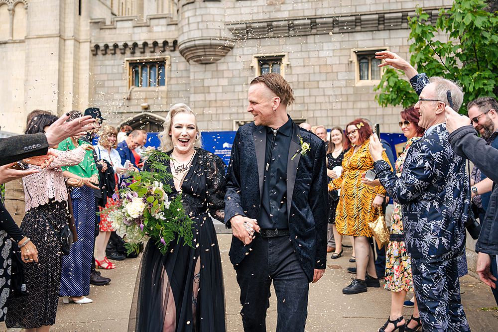Confetti Throw Goth Wedding Anna Pumer Photography