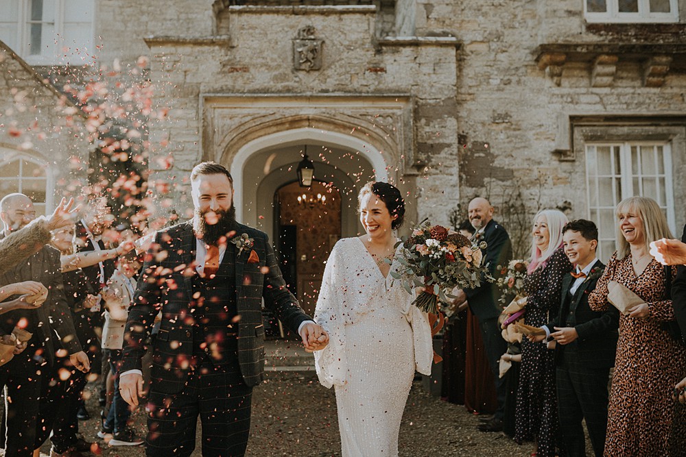 Upwey House Wedding Lola Rose Photography Confetti Throw