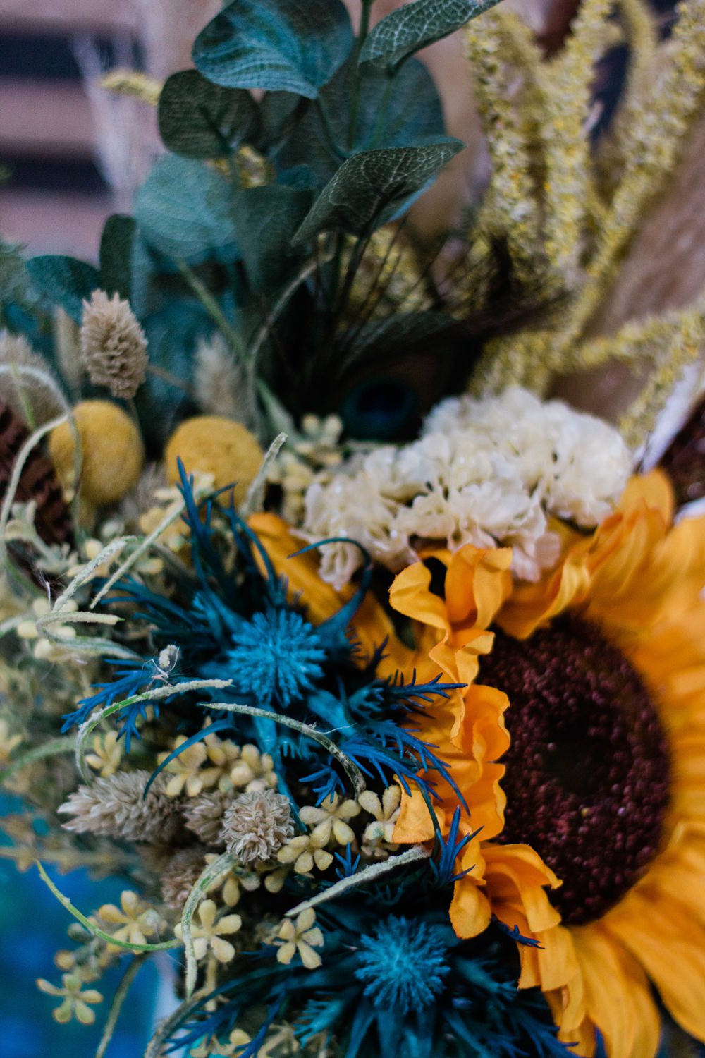 Bouquet Flowers Bride Bridal Sunflower Pampas Grass Blue Yellow Vintage Glamour Wedding Charly Richards Photography