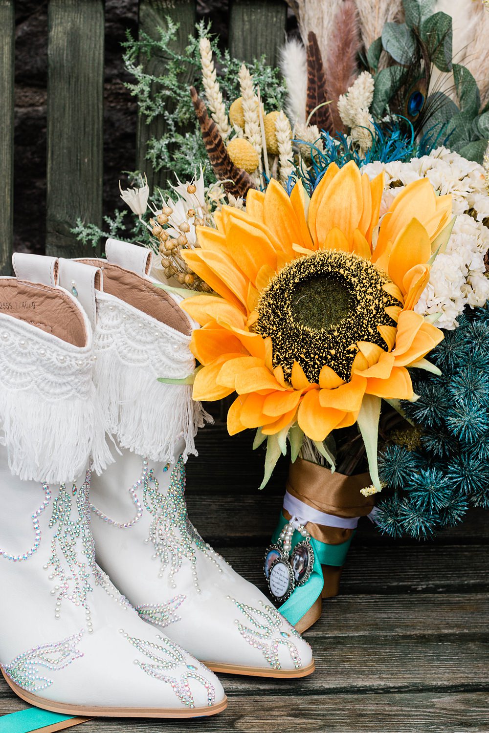 Bouquet Flowers Bride Bridal Sunflower Pampas Grass Blue Yellow Boots Vintage Glamour Wedding Charly Richards Photography