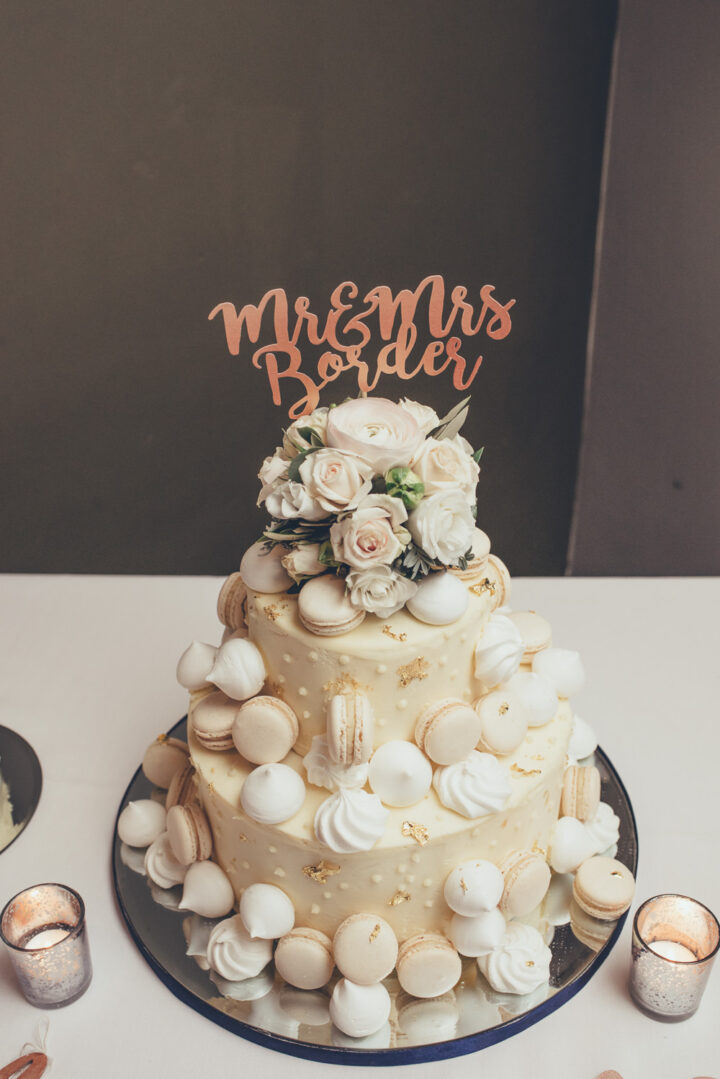 Winter Wedding Cakes Ideas Macaron Lisa Howard