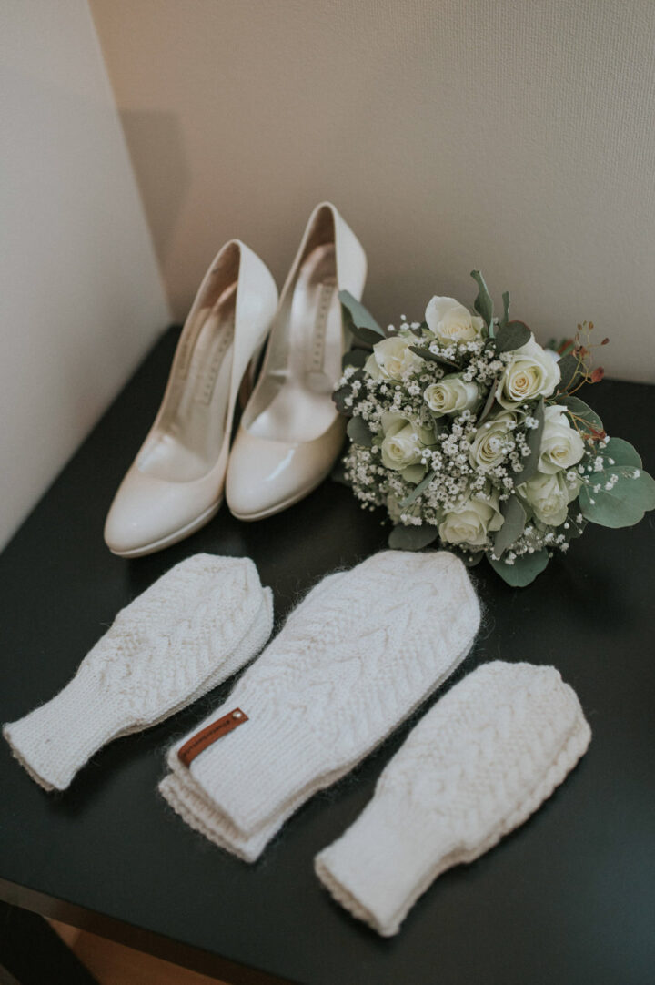 Winter Wedding Ideas Mittens T S Foto Design