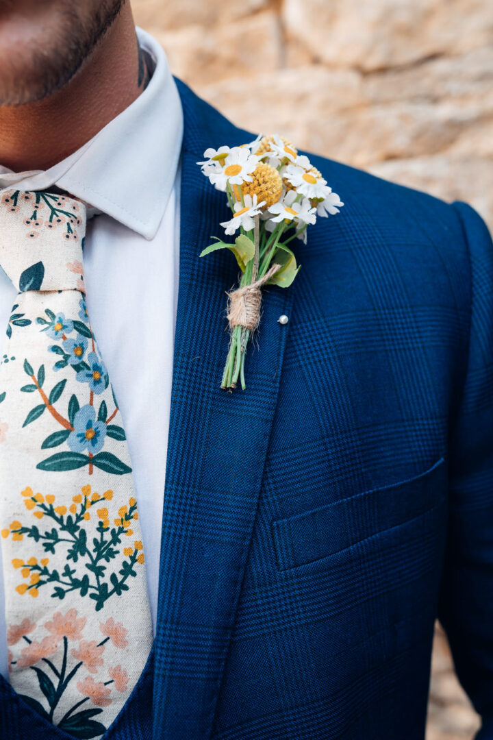 Buttonhole Idea Groom Daisy-Emily Collett Photography