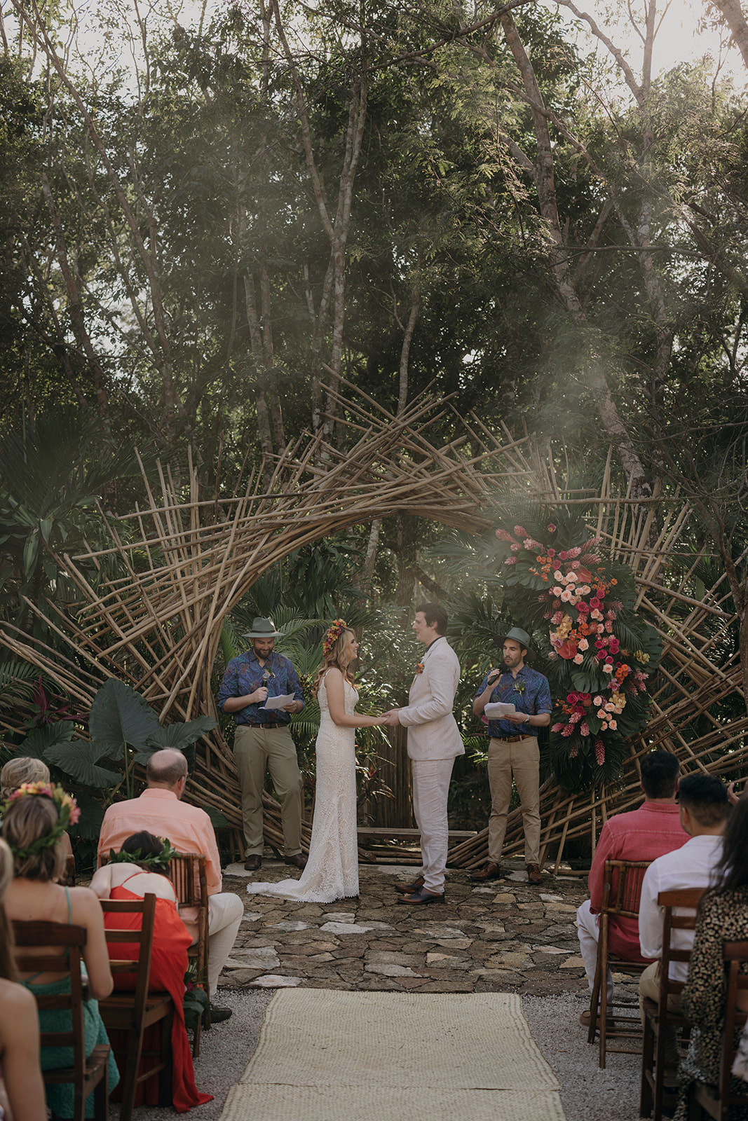 Hoop Moon Gate Flower Backdrop Ceremony Espacio Chechen Wedding Pablo Laguia