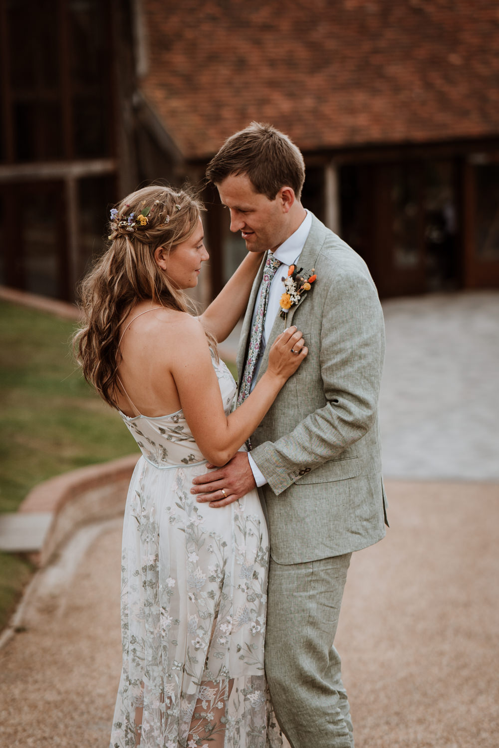 Kent Farm Barn Wedding Nicola Dawson Photography